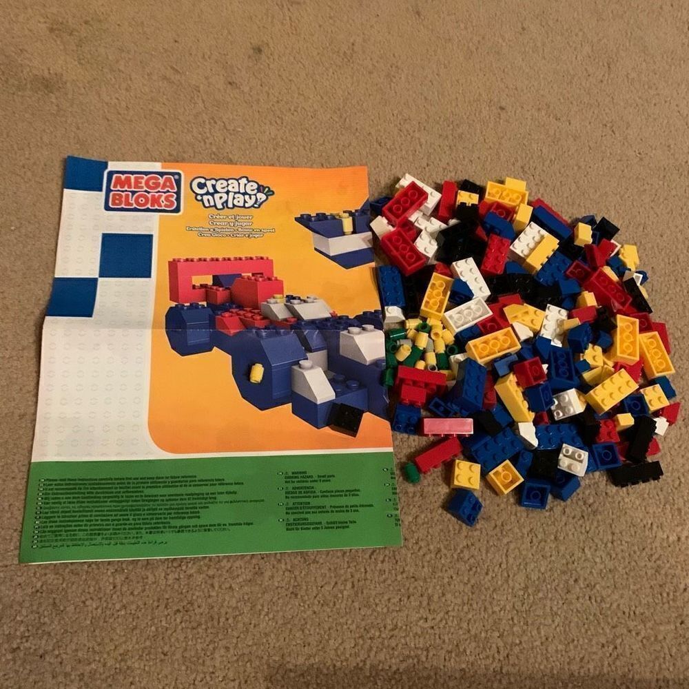 Mega Bloks Create ‘N Play 187 Piece Play Set Not Complete